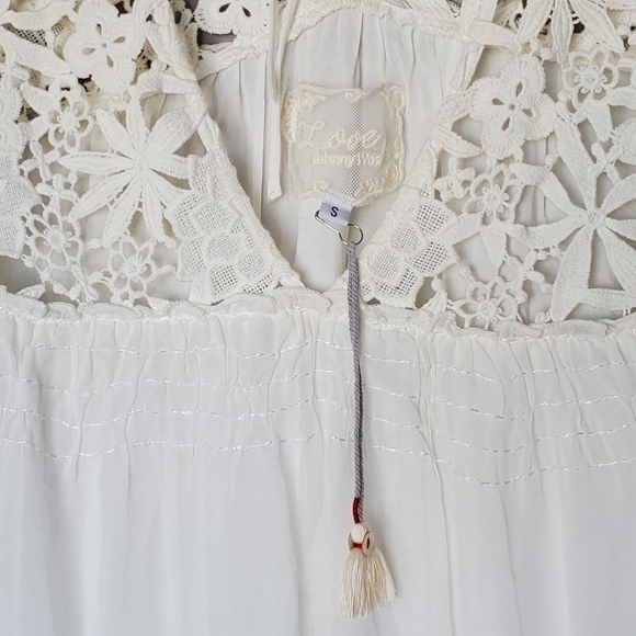 Johnny Was White Jude Crochet V Neck Blouse NWOT - Picture 8 of 11
